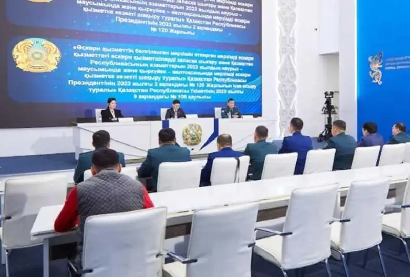 جاستار ازاماتتىق بورىشىن قانداي اسكەردە وتكەرگىسى كەلەدى