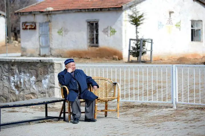 تۇركيانىڭ التاي اۋىلىنداعى قازاقتاردىڭ  تىنىس-تىرشىلىگى - فوتو