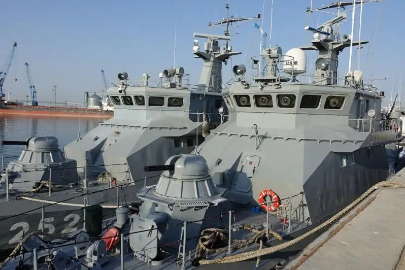 Қозоғистон Ҳарбий-денгиз кучлари кемалари Эронга жўнаб кетди