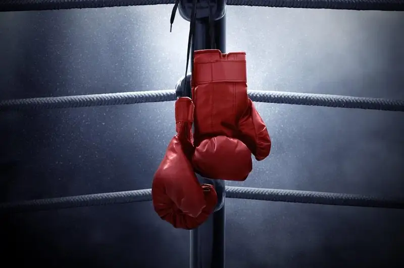 يسلام ويىندارى: كيكبوكسينگتەن بەرىك ىسقاقوۆ چەمپيون اتاندى