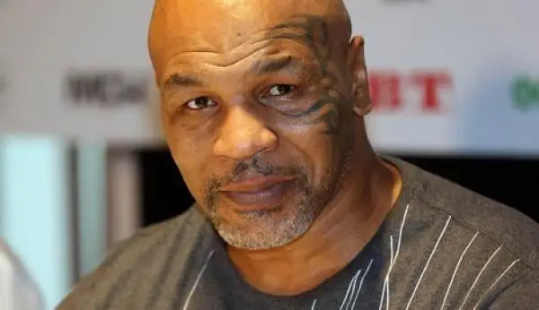 ايگىلى سپورتشى مايك تايسون جاڭا جوبانى قولعا الماق