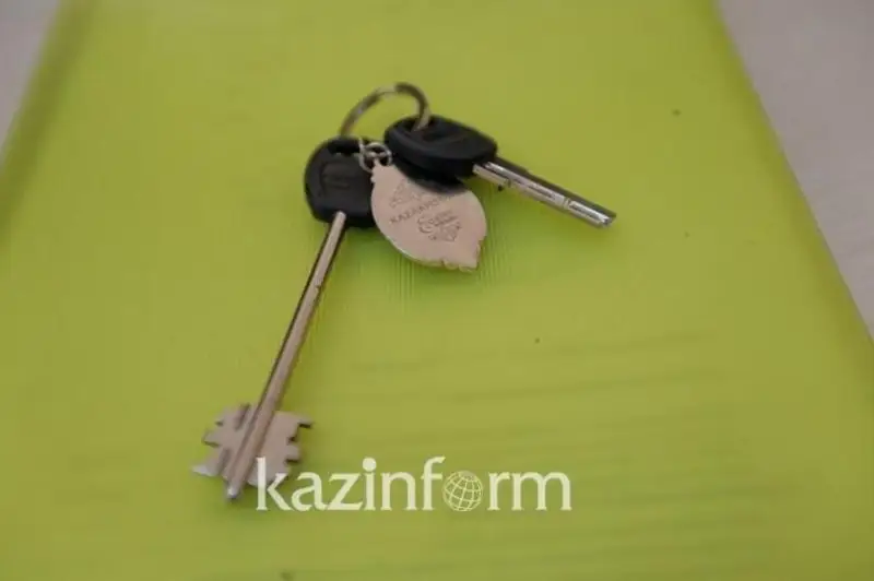Qarasha aıynda baspanany satý-satyp alý azaıdy