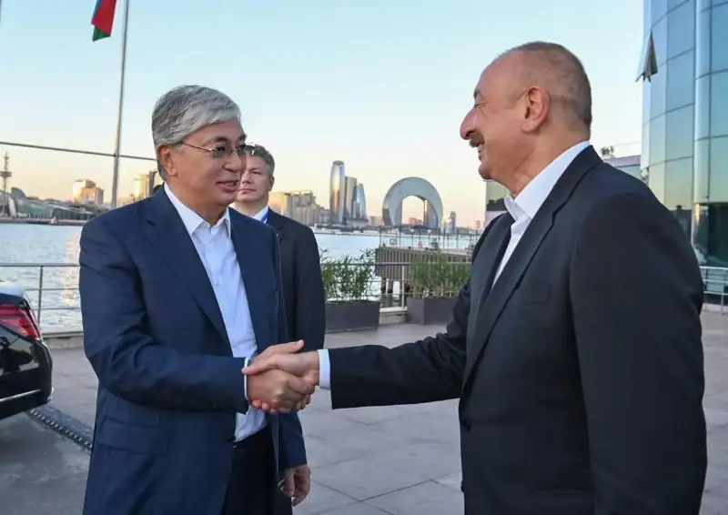 哈萨克斯坦总统结束对阿塞拜疆的访问