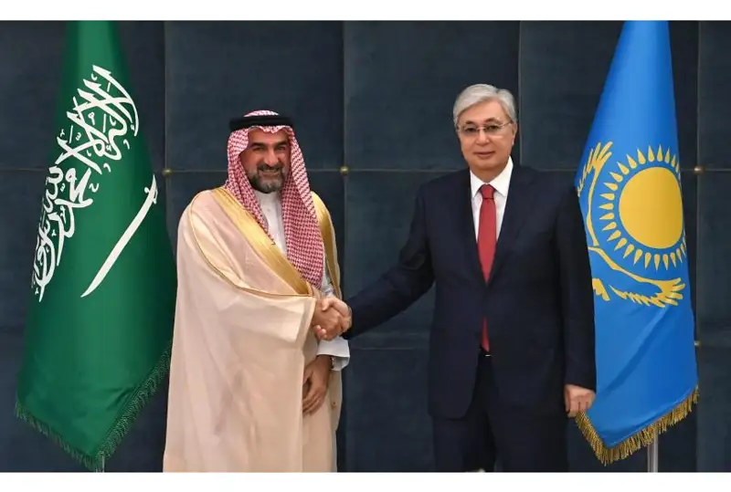 QR Prezıdenti Saýd Arabııasy Memlekettik ınvestıtsııalyq qorynyń basqarýshysymen kezdesti