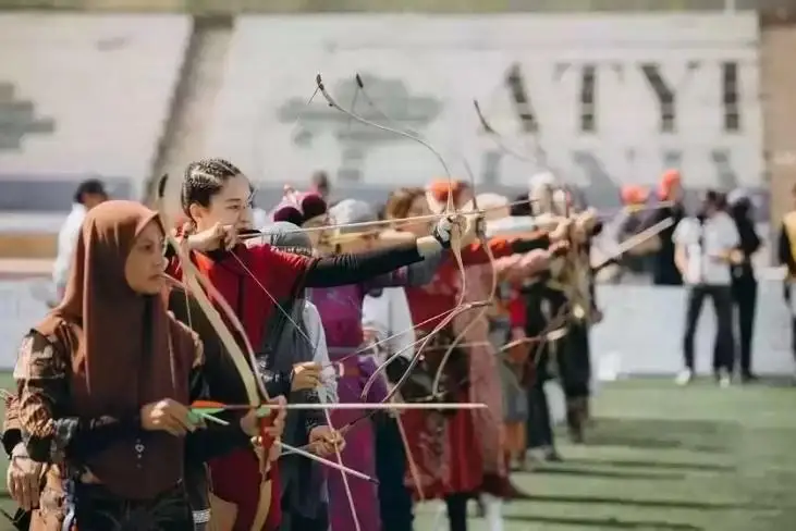 اتىراۋدا ءداستۇرلى ساداق اتۋدان «التىن وردا» حالىقارالىق ءتۋرنيرى اياقتالدى