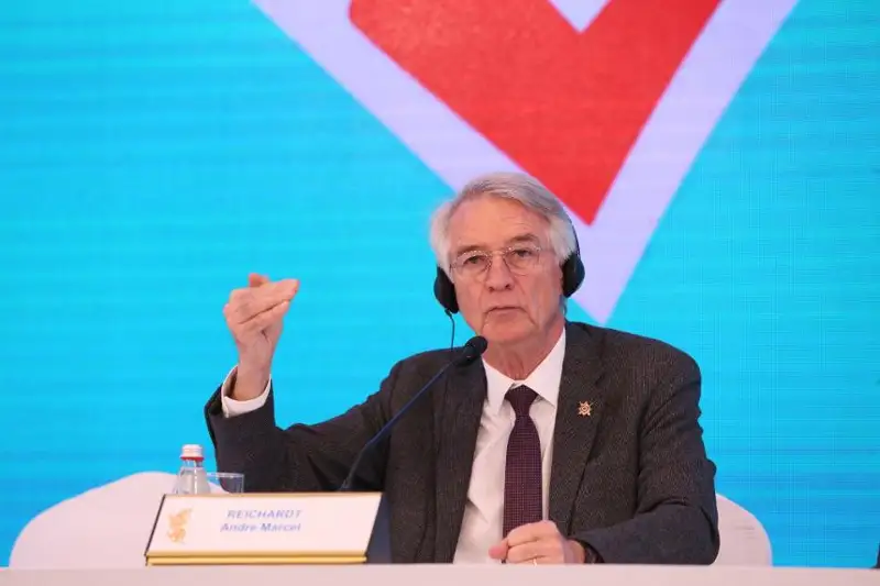 Избирательный процесс в Алматы проходит в штатном режиме - наблюдатель из Франции