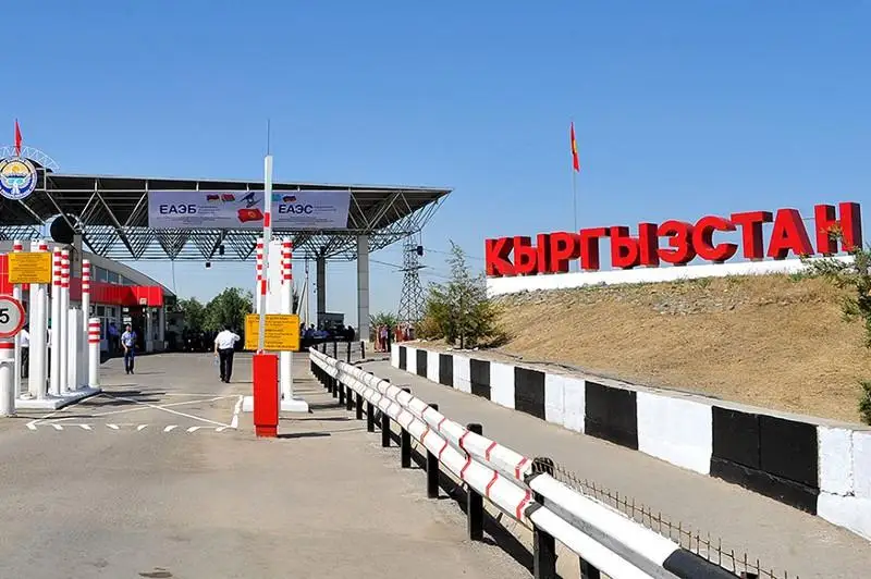 Қозоғистон-Қирғизистон ўртасидаги чегара постларидан йилига 11 млн одам ўтади