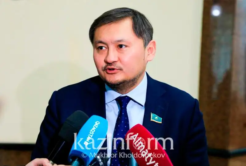 Akademık, rektor bolmaǵanym durys ta shyǵar – Saıasat Nurbek