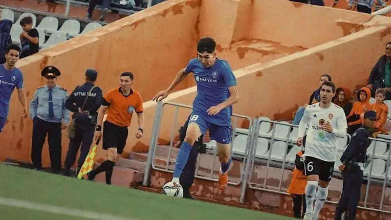 قازاق فۋتبولشىسى ءبىر ماتچتا 7 گول سوقتى - ۆيدەو