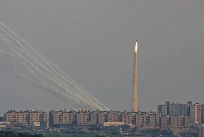 Фаластин ва Исроил ўртасида ўт очишни тўхтатиш келишуви кучга кирди