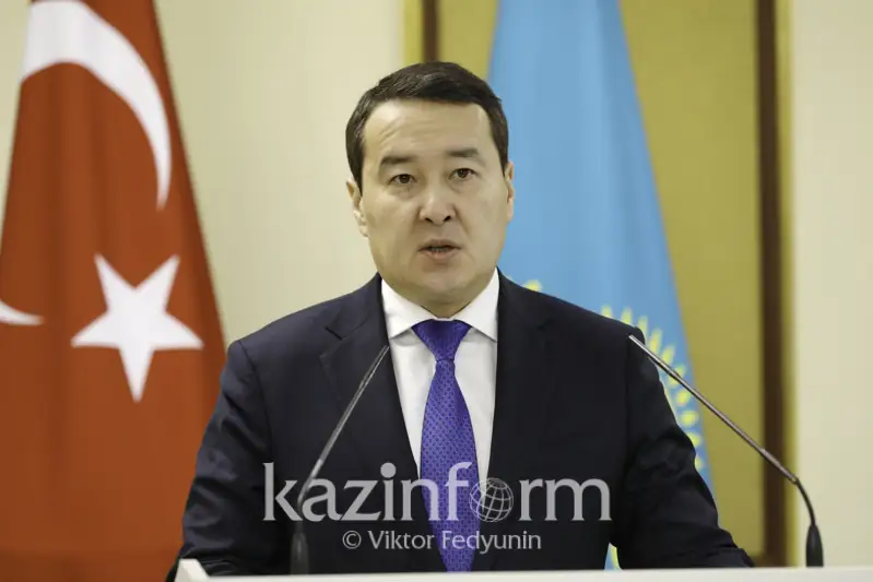 Úkimet basshysy Eýropa elderine ótetin Transkaspıı halyqaralyq kólik baǵyty týraly aıtty