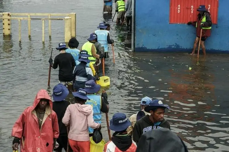 Африканинг жануби-шарқида содир бўлган тропик бўрон 46 кишининг ҳаётига зомин бўлди