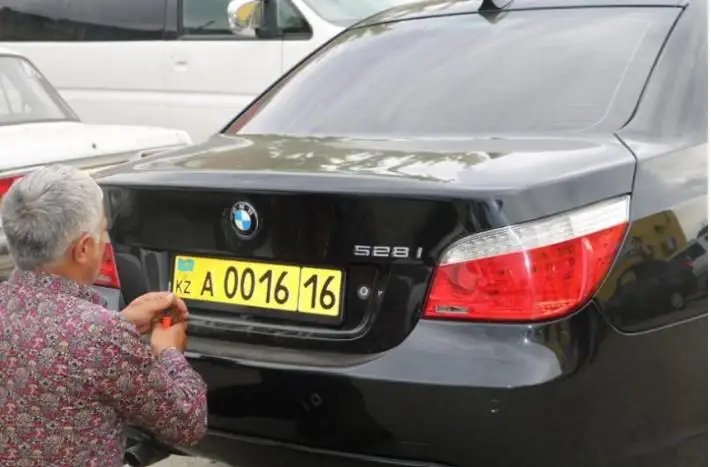 سارى ءنومىرلى كولىكتەردى ارمەنياعا بارماي تىركەۋدەن شىعارۋ ماسەلەسى پىسىقتالۋدا – ءى ءى م