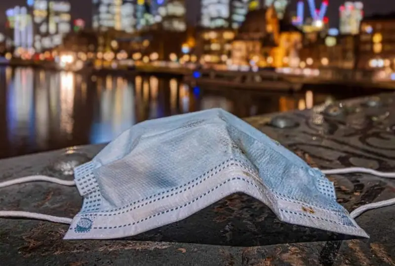 COVID-19 пандемияси баҳорда тугайди - германиялиқ мутахассиснинг башорати