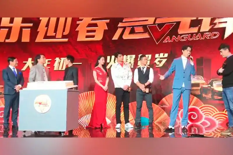 迪玛希演唱成龙新电影片尾曲