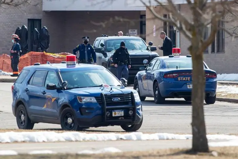 Мичиган штатида қўлдан яратилган бомба портлаб, мактаб ўқувчилари жароҳат олди