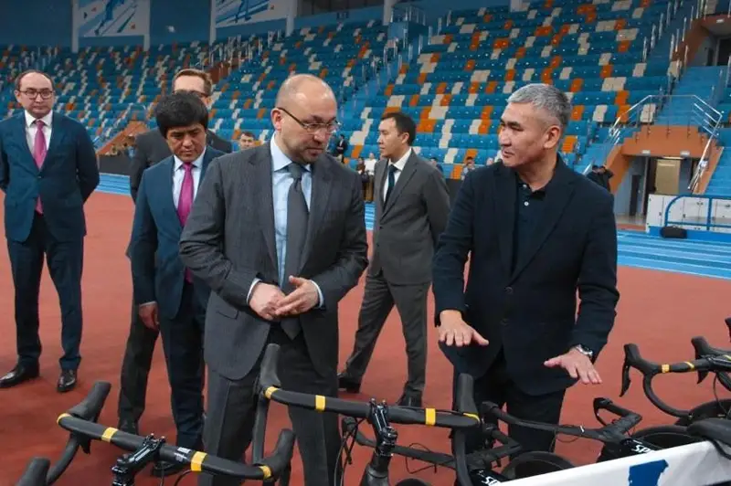 Париж Олимпиадасига тайёргарлик: Қозоғистон спортчиларига замонавий жиҳозлар берилди