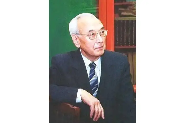 جوعارى وقۋ ورىندارىندا قازاقتاردى كوپ وقىتىپ قويدىڭدار دەپ ايىپتادى - كوپجاسار نارىبايەۆ