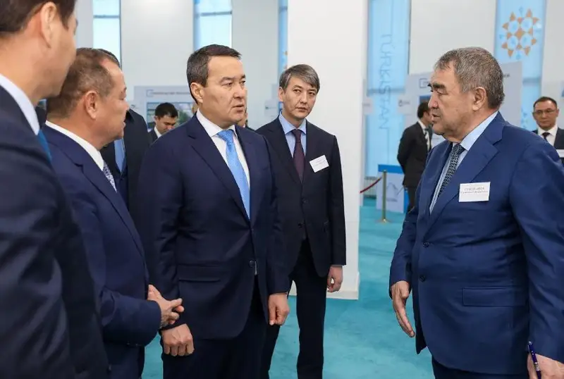 ҚР Бош вазири Туркистон вилоятидаги янги сармоявий лойиҳалар билан танишди