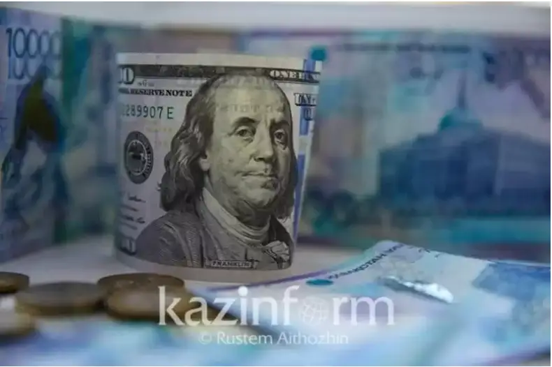 بيىلعى قاراشادا قازاقستاندىقتاردىڭ شەتەل ۆاليۋتاسىنا سۇرانىسى ارتتى