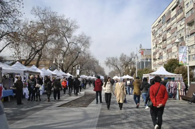 Almatylyqtar Naýryz meıramyn qalaı toılap jatyr