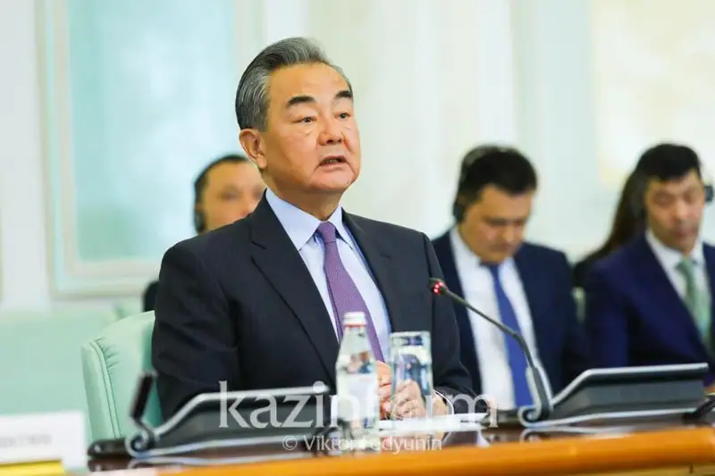 Казахстан и Китай продолжат укреплять стратегическое взаимодоверие  - глава МИД КНР