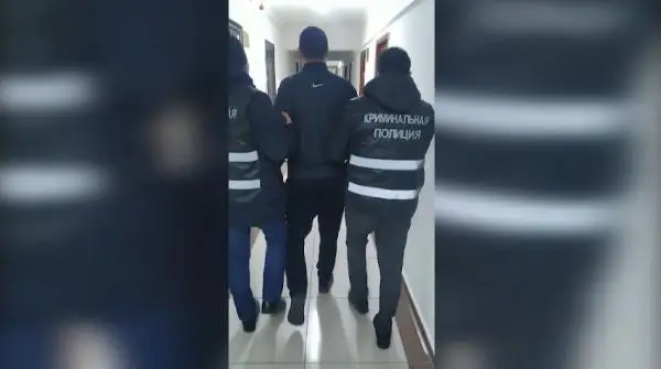 ەلورداداعى ساۋدا ۇيلەرىنىڭ بىرىنە ۇرى ءتۇستى