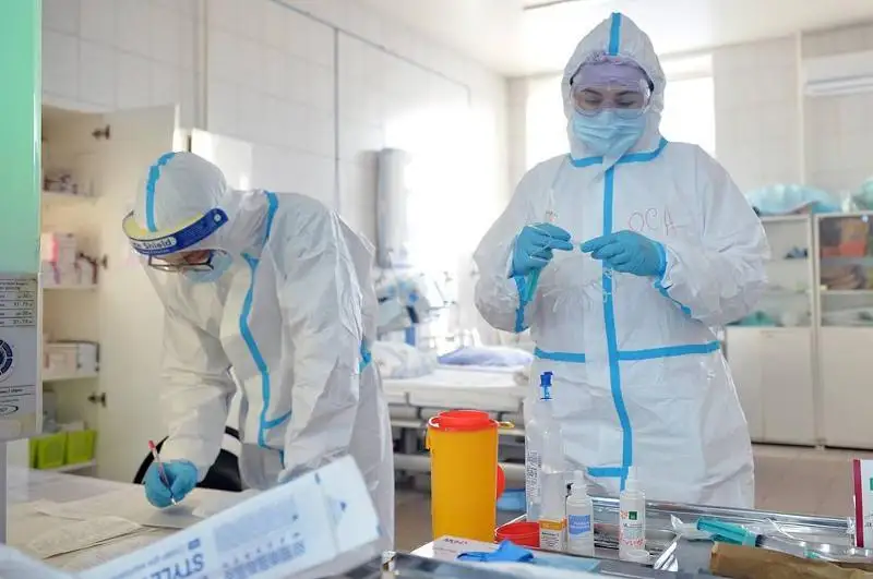 Москвада болалар ўртасида коронавирус юқтириш ҳолатлари кўпайган