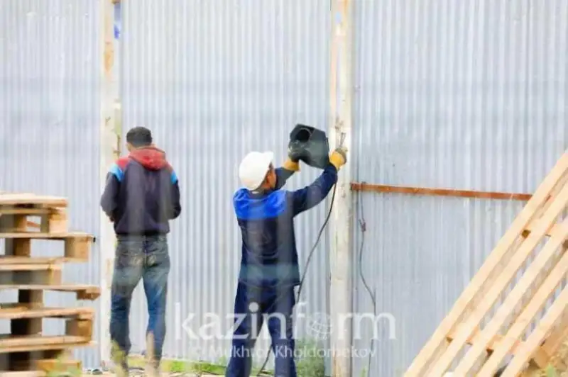 الماتىدا ەسكى عيماراتتار قايتا جاڭارتىلادى
