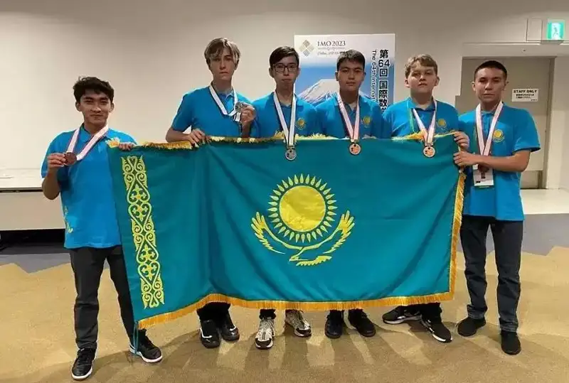 Қозоғистонлик мактаб ўқувчиси математика бўйича дунёдаги энг кучлилардан бирига айланди