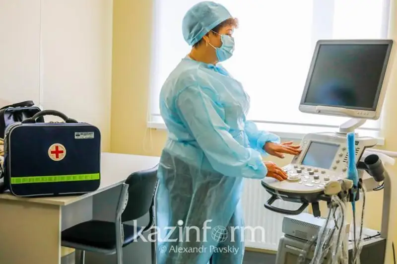 Коронавирусга чалинган 12 кишининг аҳволи оғир - вазирлик