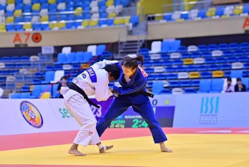 Ақмарал Науатбек парадзюдо бўйича Осиё чемпионатида “кумуш” медалга сазовор бўлди