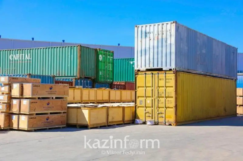 Контейнерный хаб будет создан в порту Актау