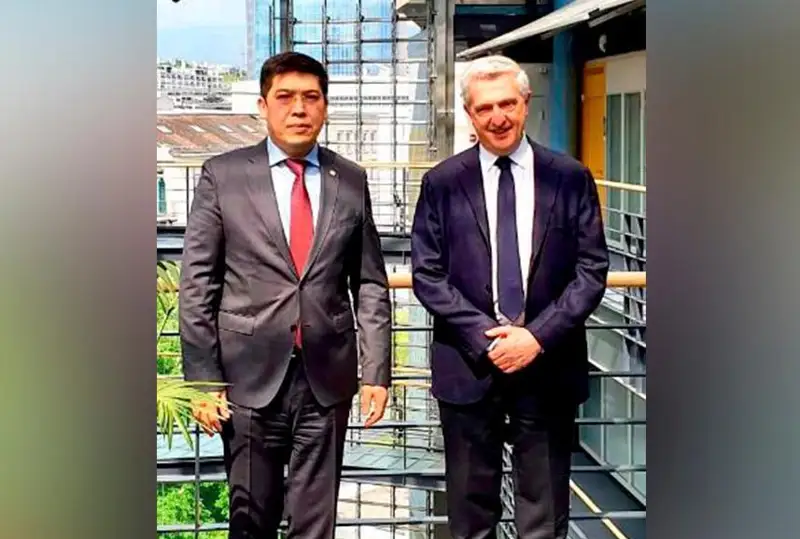 Қозоғистон ва БМТ Афғонистон ва украиналик қочқинларга ёрдам кўрсатишда ҳамкорлик қилишга тайёр