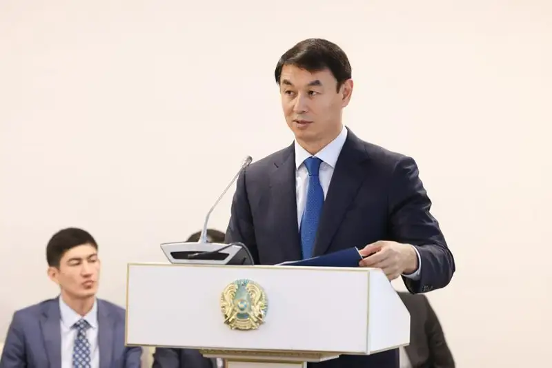 Дархан Сатыбалды переназначен акимом Туркестанской области