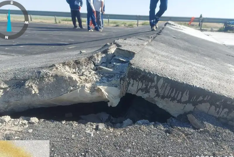 ىستىق اۋا رايىنان «تۇركىستان- شىمكەنت» باعىتىنداعى جولدا بەتون پليتاسى كوتەرىلىپ كەتتى - ۆيدەو