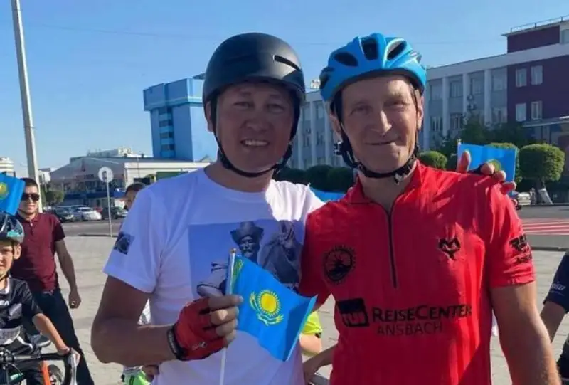 قاراعاندىلىق سپورتشى جەكە ۆەلوشەرۋدە 450 شاقىرىم ءجۇرىپ ءوتتى - فوتو