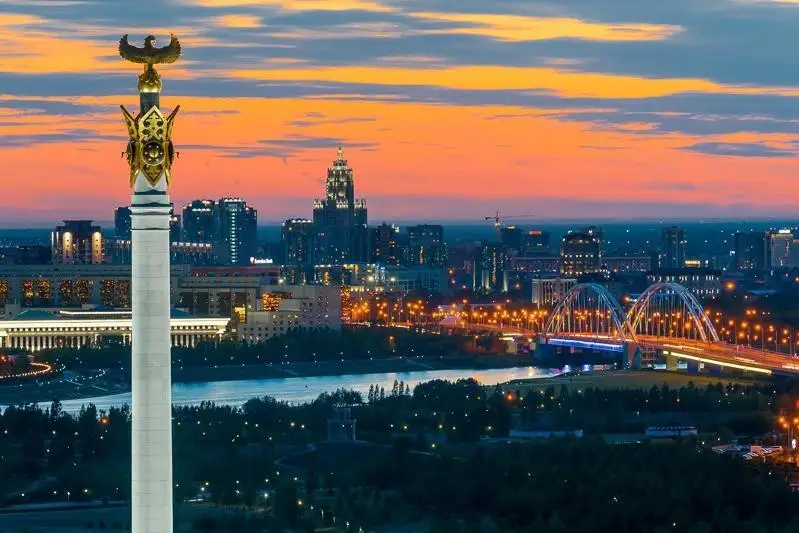 Нур-Султан шаҳрида сайёҳларни жалб қилувчи қандай меъморий ёдгорликлар бор