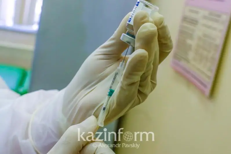 Қозоғистонда 2,4 млн киши ревакцинациядан ўтди