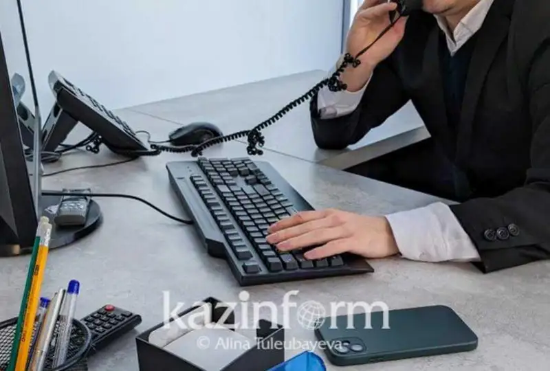 Қозоғистонда қанча давлат хизматчиси бор