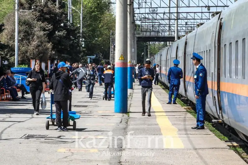 Қозоғистонда темир йўл чипталари нархи ошмайди