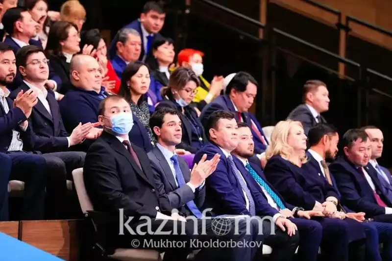Бизнес – давлатнинг ишончли ҳамкори: ҚР Президенти тадбиркорларга миннатдорчилик билдирди