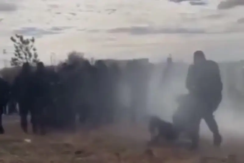 Полиция прокомментировала стычку болельщиков «Тобола» и «Актобе»