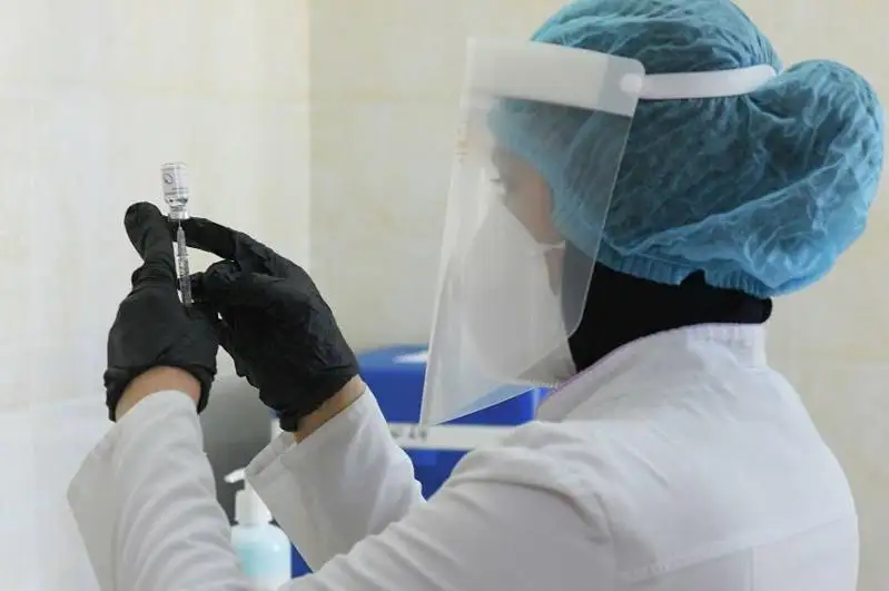 19 миллион ўзбекистонлик коронавирусга қарши эмланган