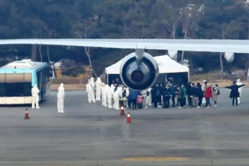 加拿大将派专机从武汉撤离325名公民