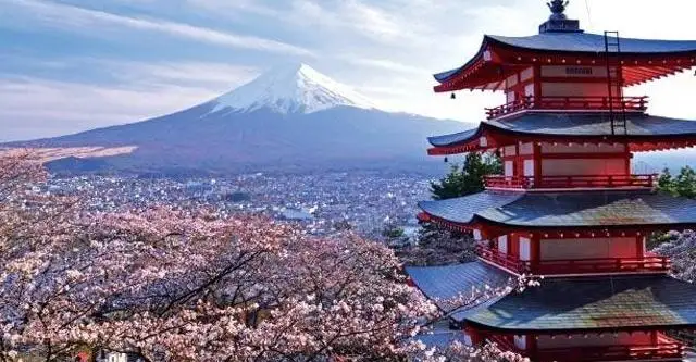 جاپونيادا مەديسينا دوكتورى اتاعىن العان تۇڭعىش قازاق قىزى