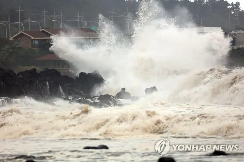 台风“米娜”今晚将在韩国南部海岸登陆