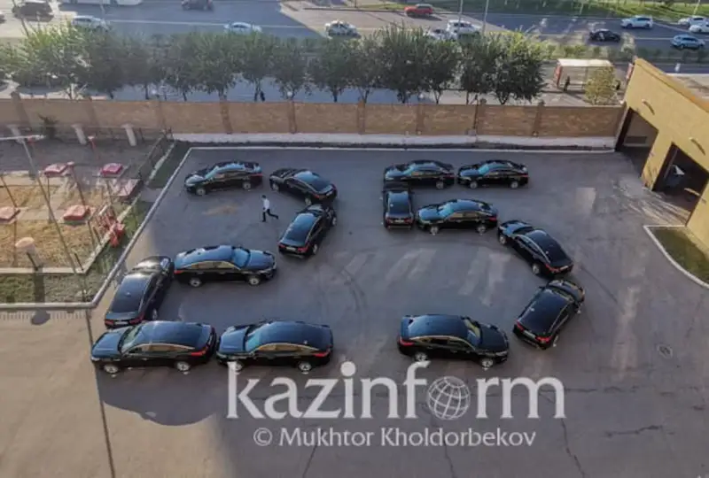 Как выбирают водителей для высокопоставленных лиц - фоторепортаж о работе «Автохозяйства УДП»