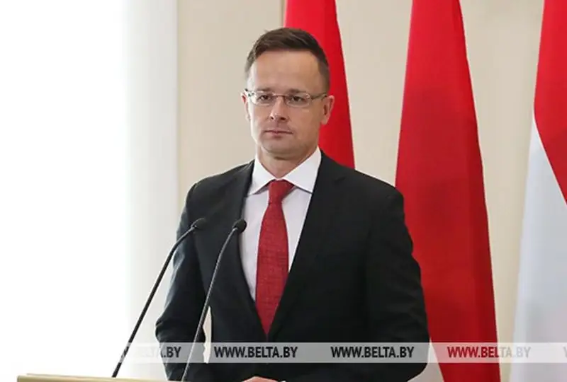Majarstan tutynatyn munaıdyń 16 paıyzy Qazaqstannan keledi – Peter Sııarto