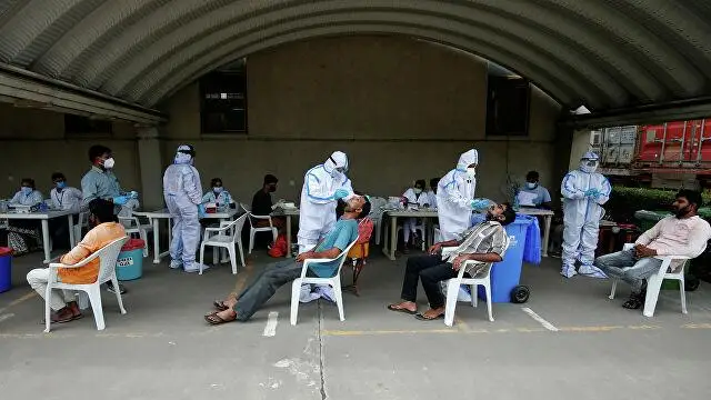 印度单日新增确诊病例9.78万例，又刷新单日新增纪录